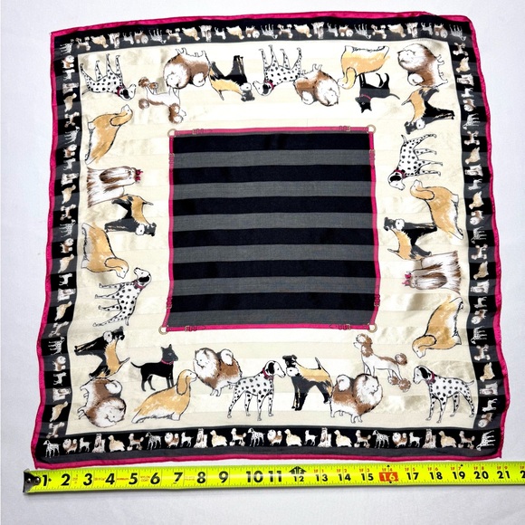 Salvatore Ferragamo Animal Print Silk Scarf - Picture 4 of 9